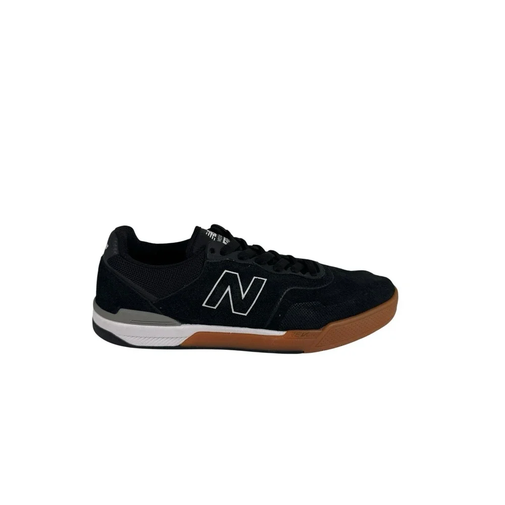 New Balance Numeric 913 Men Size 9.5D